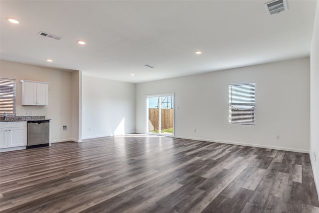 5549 Ladytown Lane, Fort Worth, TX 76036