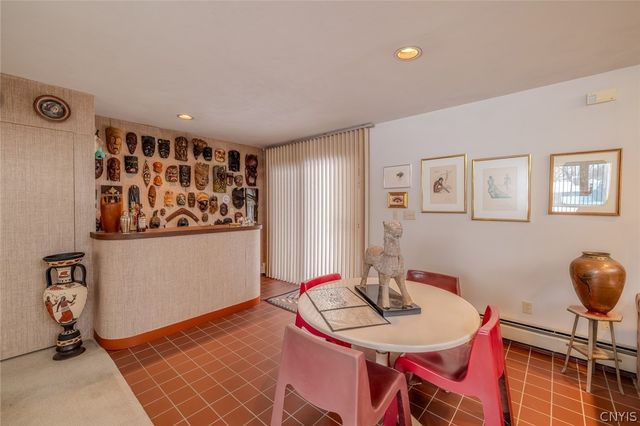 100 Augusta Drive, Cicero, NY 13212