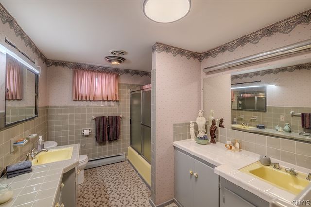 100 Augusta Drive, Cicero, NY 13212