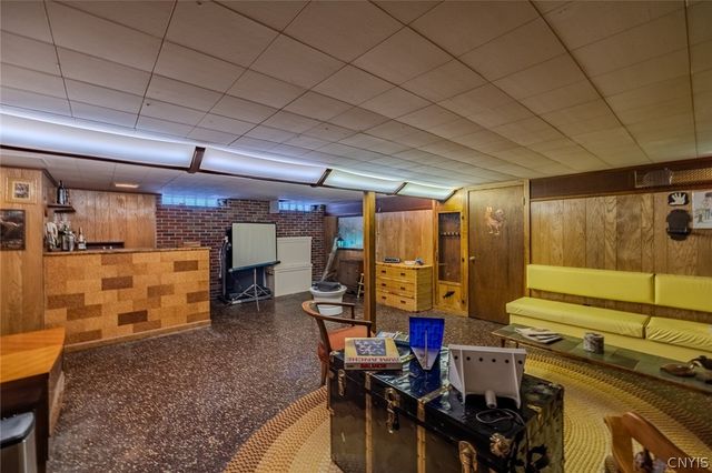 100 Augusta Drive, Cicero, NY 13212