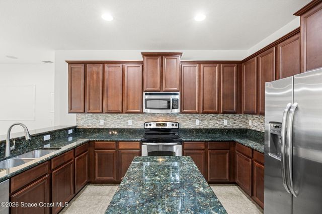 382 Adamo Way, Melbourne, FL 32904