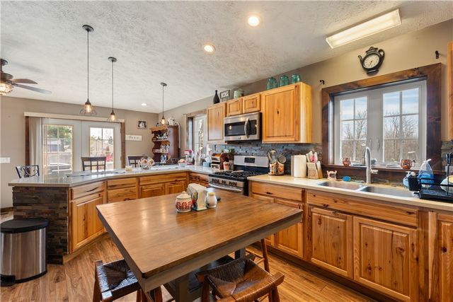 2200 Fort Hill Road, Phelps, NY 14532