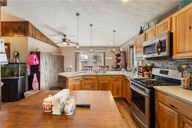 2200 Fort Hill Road, Phelps, NY 14532