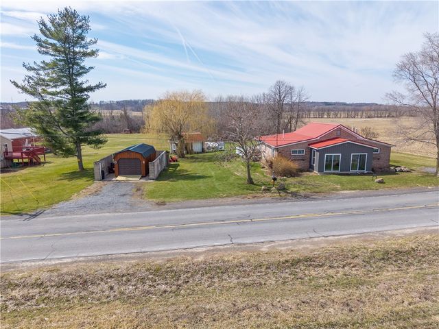 2200 Fort Hill Road, Phelps, NY 14532