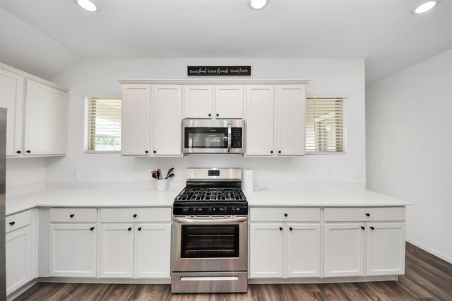 2947 Palominos Way, Conroe, TX 77301