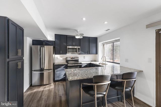 6476 SEWELLS ORCHARD DR, Columbia, MD 21045