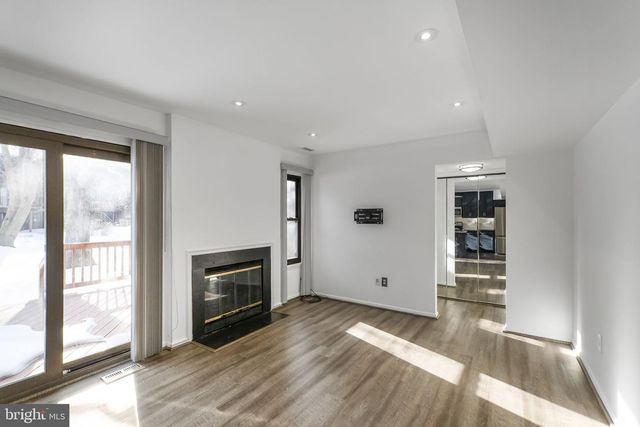 6476 SEWELLS ORCHARD DR, Columbia, MD 21045