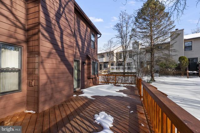 6476 SEWELLS ORCHARD DR, Columbia, MD 21045