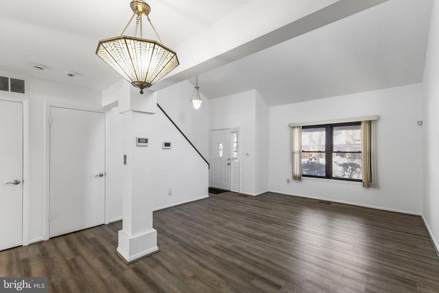 6476 SEWELLS ORCHARD DR, Columbia, MD 21045