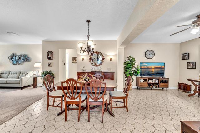 5800 NW 83rd Terrace, Tamarac, FL 33321