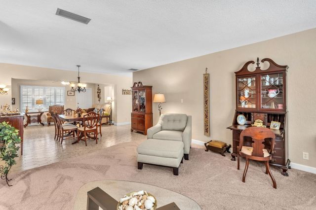 5800 NW 83rd Terrace, Tamarac, FL 33321