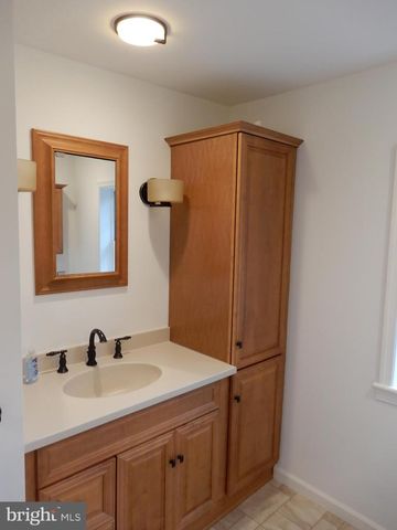 1215 LOWER STATE RD, North Wales, PA 19454