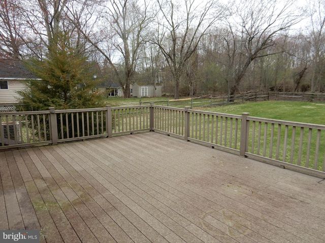 1215 LOWER STATE RD, North Wales, PA 19454