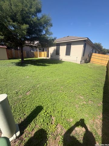 246 WING FLS, San Antonio, TX 78253