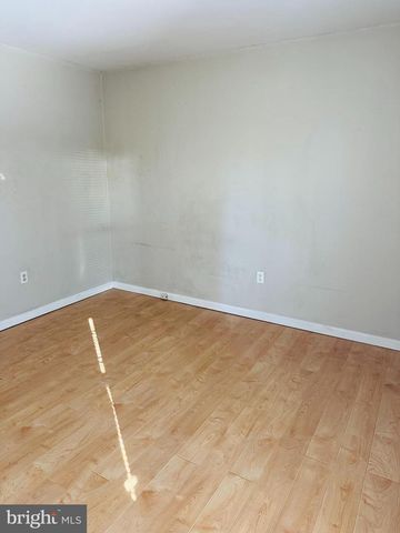 308 FALCON DR, Tuckerton, NJ 08087