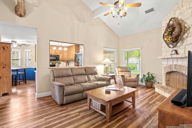 1510 Vista Azul, San Antonio, TX 78213