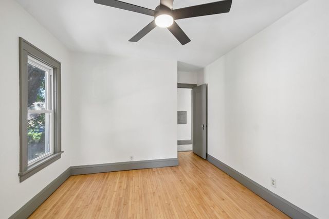 552 Fairview Avenue S, Saint Paul, MN 55116