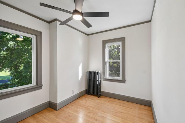 552 Fairview Avenue S, Saint Paul, MN 55116