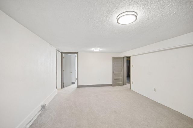 552 Fairview Avenue S, Saint Paul, MN 55116