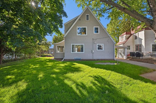 552 Fairview Avenue S, Saint Paul, MN 55116