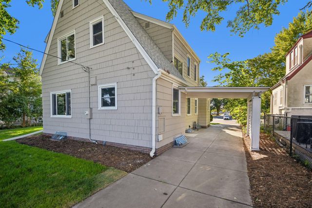 552 Fairview Avenue S, Saint Paul, MN 55116