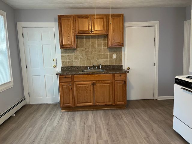 108 Capital St 1, Pawtucket, RI 02860