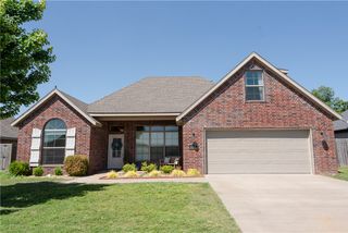 4022 Bridgeton Street, Springdale, AR 72762