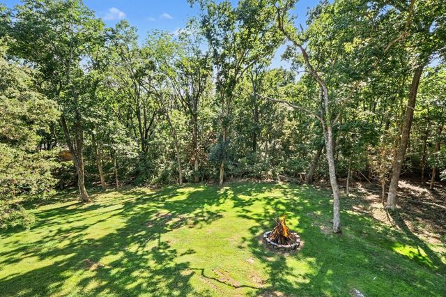 4629 Shys Hill Rd, Nashville, TN 37215