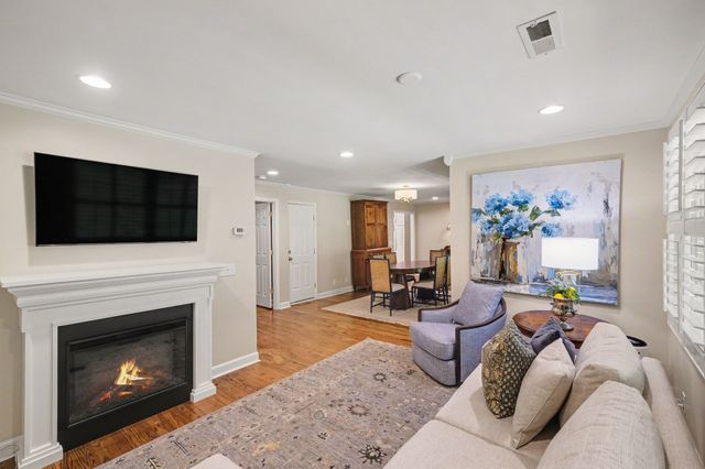 4629 Shys Hill Rd, Nashville, TN 37215