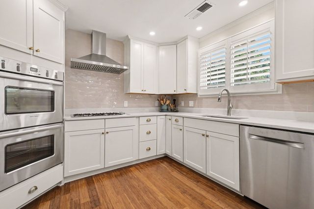 4629 Shys Hill Rd, Nashville, TN 37215