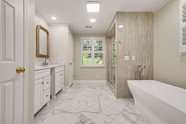 4629 Shys Hill Rd, Nashville, TN 37215
