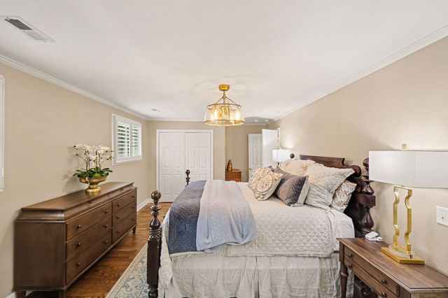4629 Shys Hill Rd, Nashville, TN 37215