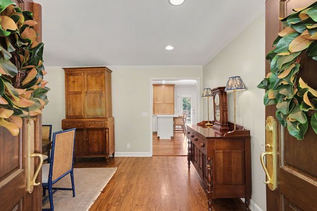 4629 Shys Hill Rd, Nashville, TN 37215