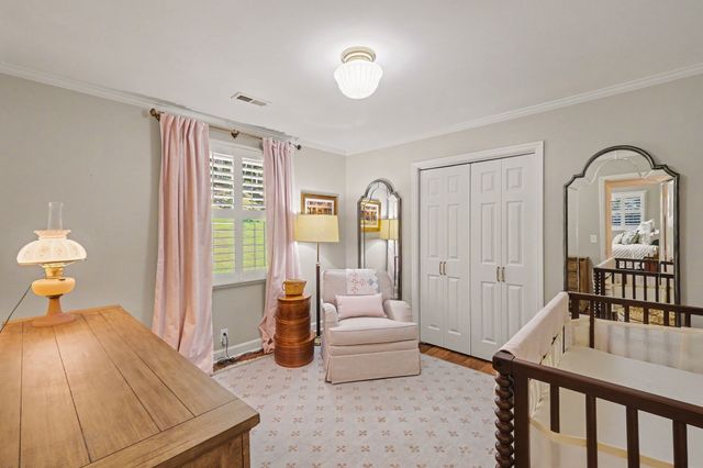 4629 Shys Hill Rd, Nashville, TN 37215
