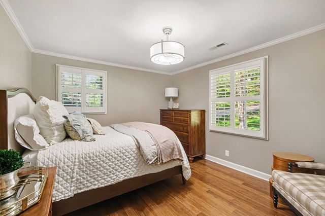 4629 Shys Hill Rd, Nashville, TN 37215