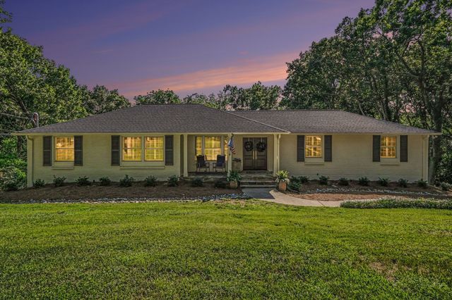 4629 Shys Hill Rd, Nashville, TN 37215