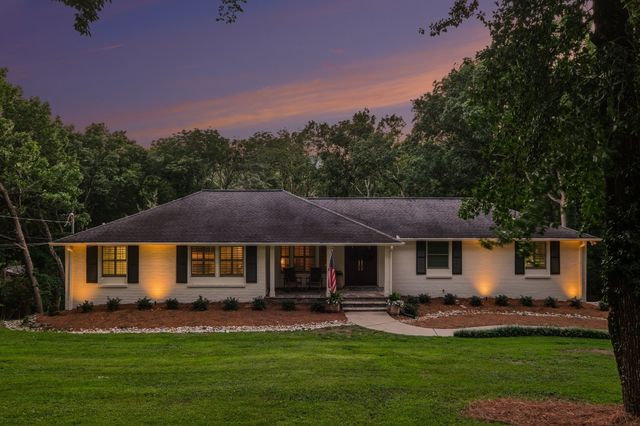 4629 Shys Hill Rd, Nashville, TN 37215