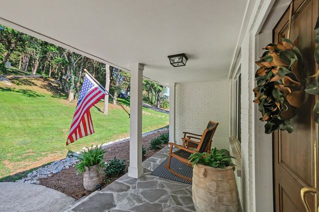 4629 Shys Hill Rd, Nashville, TN 37215