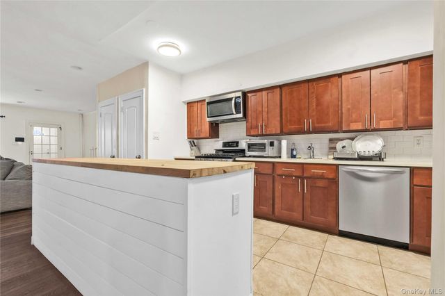 179-04 Selover Road, Jamaica, NY 11434