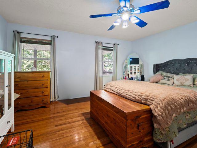 2105 Whites Creek Road, Prichard, WV 25555