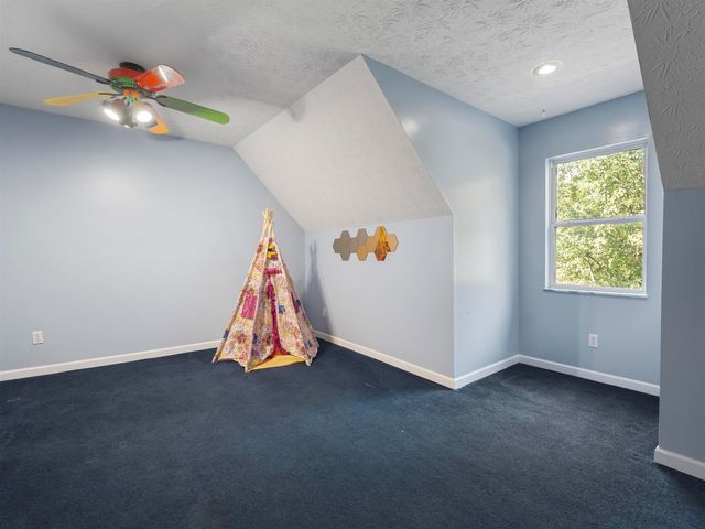 2105 Whites Creek Road, Prichard, WV 25555