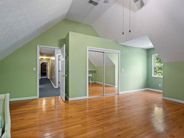 2105 Whites Creek Road, Prichard, WV 25555
