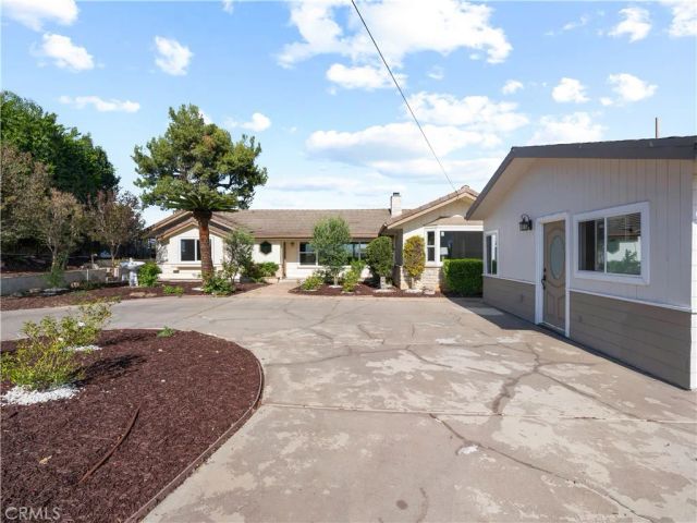 858 Reposado, La Habra Heights, CA 90631