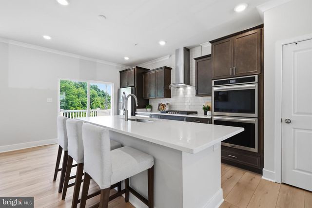 2403 WOODLANDS RD, Baltimore, MD 21244
