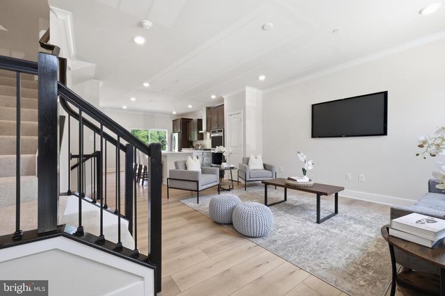 2403 WOODLANDS RD, Baltimore, MD 21244