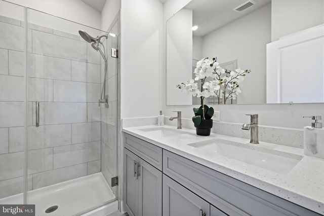 2403 WOODLANDS RD, Baltimore, MD 21244