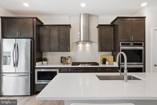 2403 WOODLANDS RD, Baltimore, MD 21244