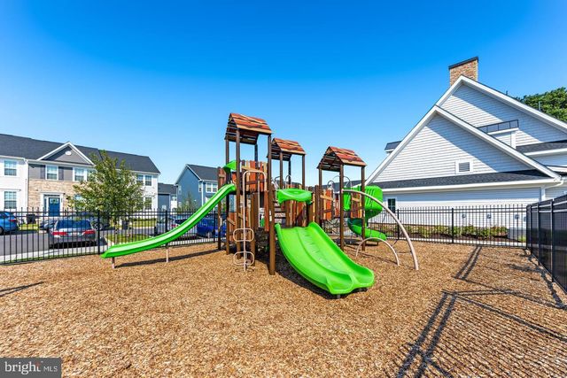 2403 WOODLANDS RD, Baltimore, MD 21244