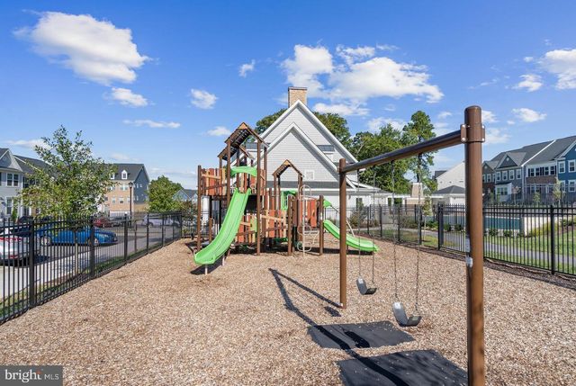 2403 WOODLANDS RD, Baltimore, MD 21244