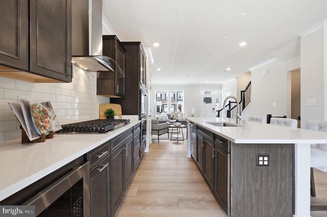 2403 WOODLANDS RD, Baltimore, MD 21244